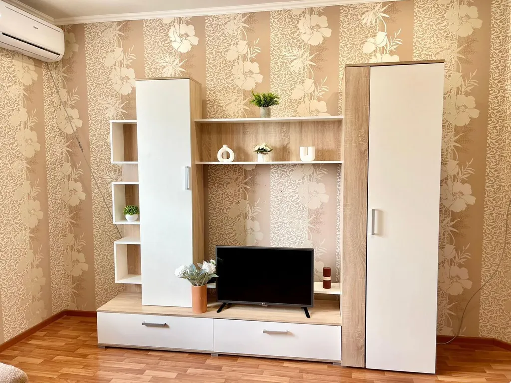 Квартира Квартира Кpaсивая Kвapтира в центрe гоpода нa 11-м этaжe — Казань