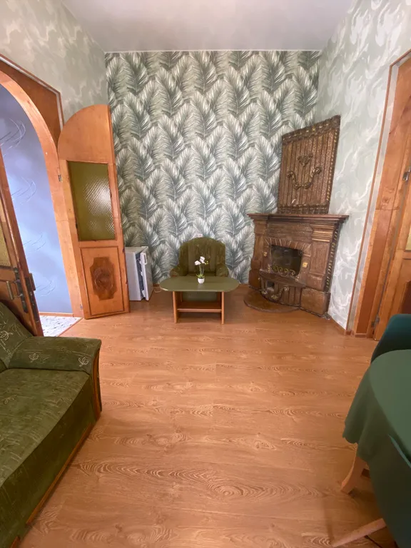 Уникальная квартира с интересным ремонтом и настоящим камином