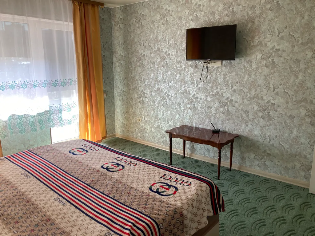 Квартира Уютные апартаменты — аренда посуточно в Алушта