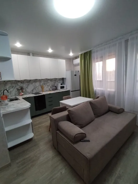 Прекрасная новая квартира — аренда посуточно в Абакан