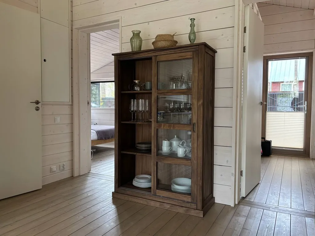 Стильный домик в лесу рядом с Икшинским водохранилищем