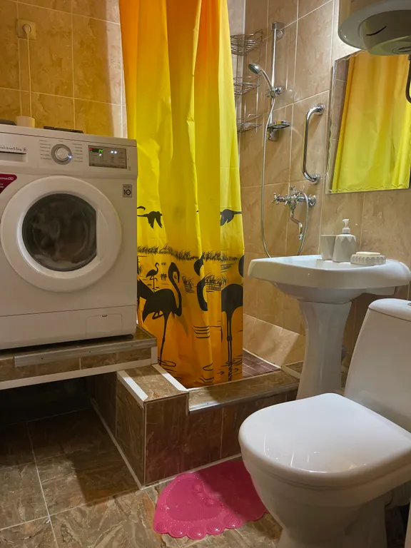 Двухкомнатная квартира рядом с морем