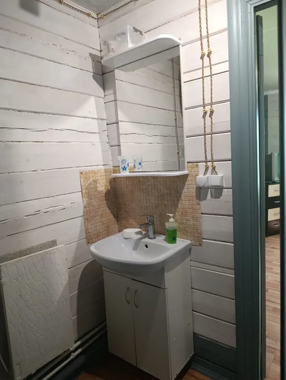 Дом на берегу озера Велье