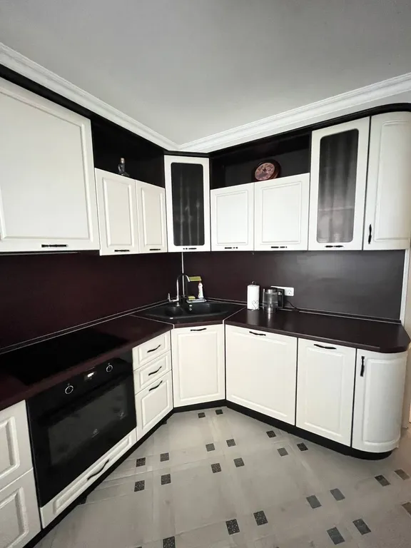 ОренРент Двухкомнатная квартира на Гаранькина