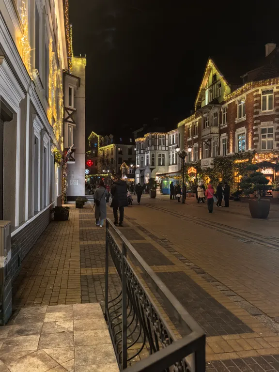 Уютная квартира в центре — аренда посуточно в Зеленоградск