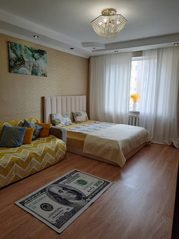 Квартира Трёхкомнатная, три кровати, диван, самый центр левого берега — аренда посуточно в Астана (Нур-Султан)