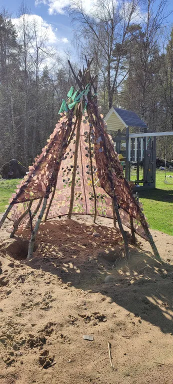 Коттедж Тёплый коттедж с баней на очень большой уединённой территории — Кротово