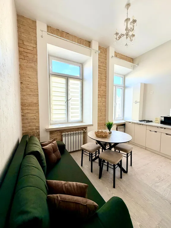 Дизайнерская квартира в самом сердце города