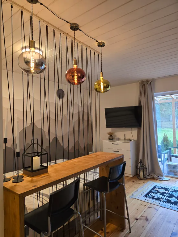 Домик в сосновом лесу