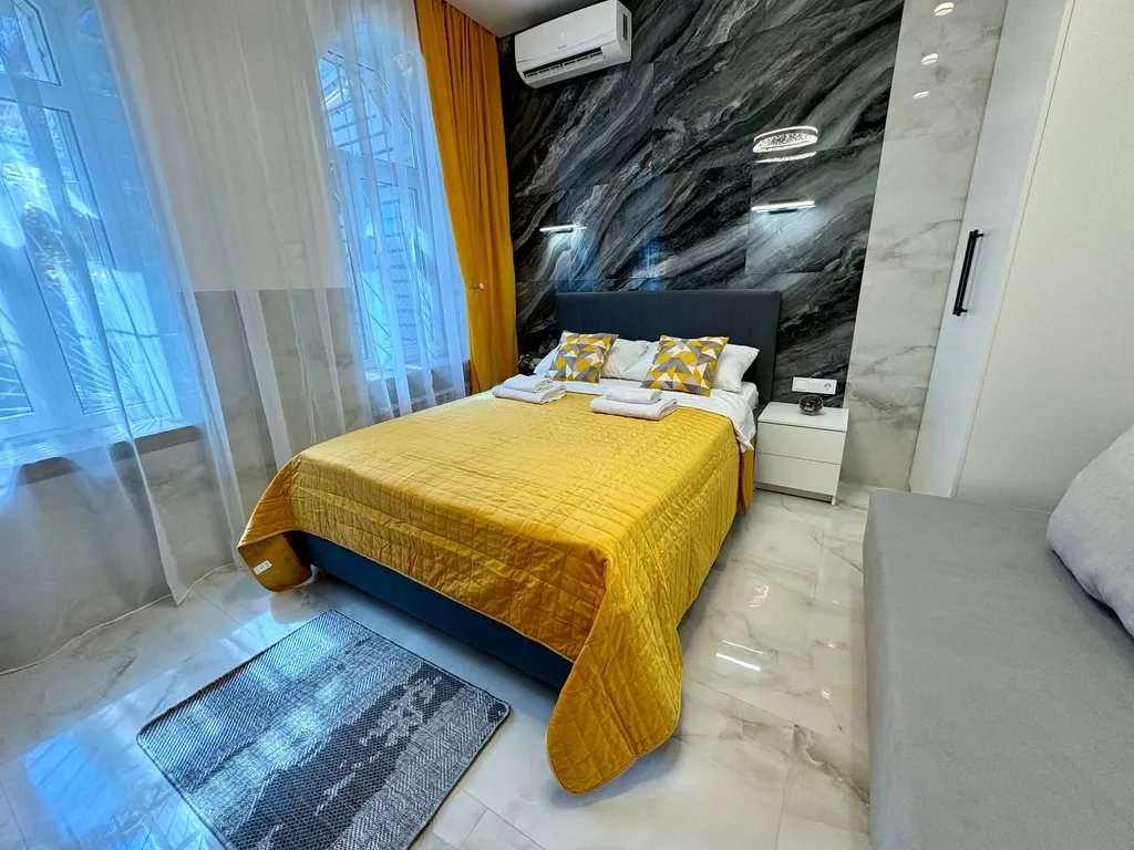 Коттедж Домик с террасой в центре — Сочи