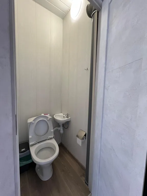 Уютный дом в черте города