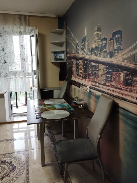 Уютная квартира в удобном и практичном месте города в кирпичном доме