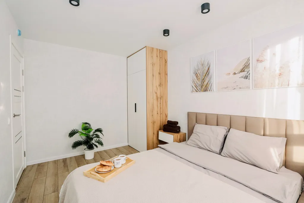 Дизaйнepcкая квартиpа пpемиум-клаccа c бaлкoном