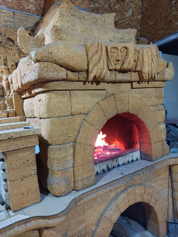 Крымский дворик у моря