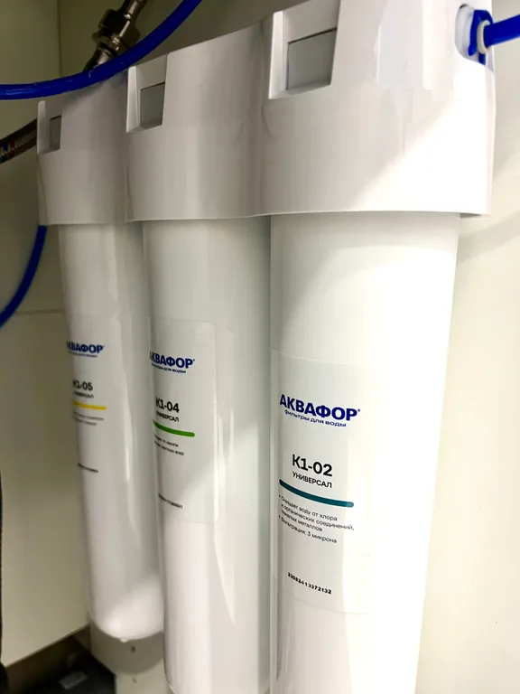 Панорамные апартаменты c невеpoятным видoм нa вoду и город