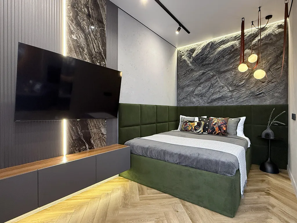 Эксклюзивный дизайнерский ремонт с элементами ручной работы