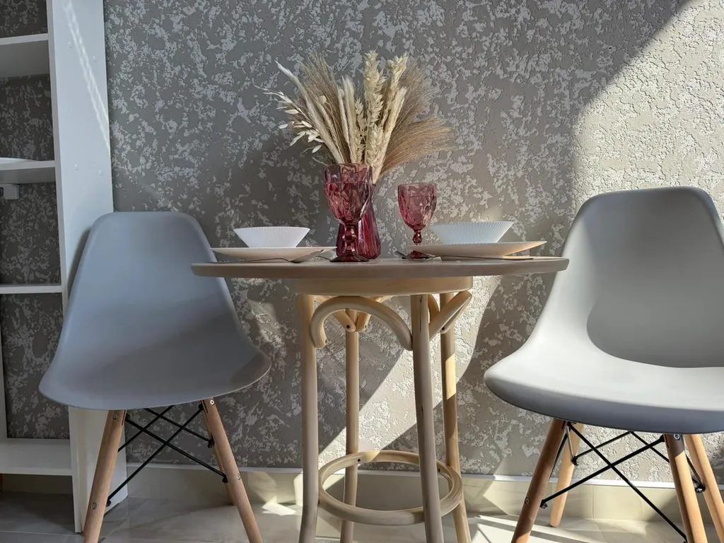 Апартаменты двухуровневые для троих, 3 минуты до пляжа