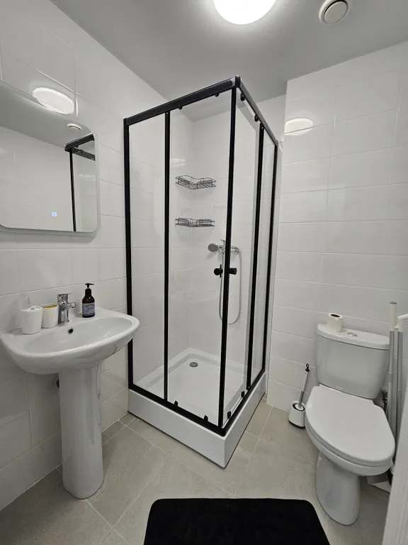 Квартира Квартира со всеми удобствами — Тюмень