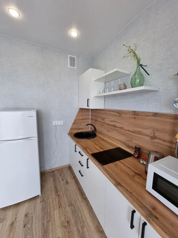 Стильная однокомнатная квартира для пары (Уютный Дом)