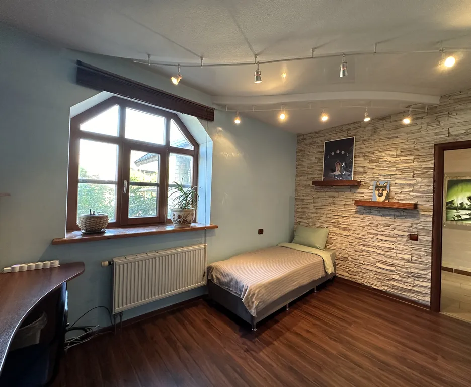 Коттедж на берегу камы