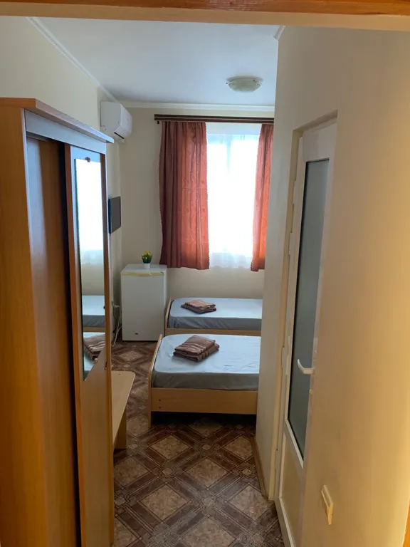 Квартира Комната — аренда посуточно в Лоо