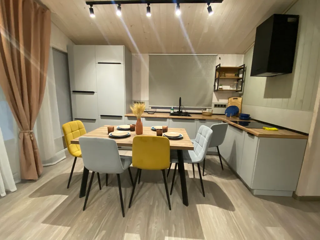 Уютный барнхаус с видом на лес