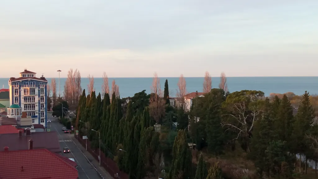 Сакура - 1 комнатная квартира с панорамным видом на море и горы