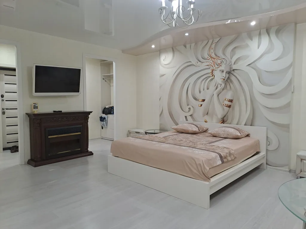 1-комнатная квартира с джакузи с дизайнерским ремонтом