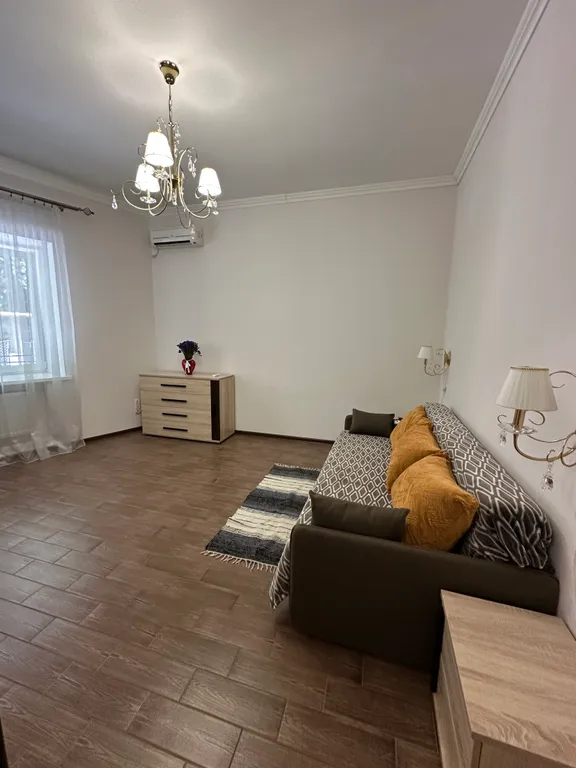 Дом для большой семьи в самом  сердце Ялты