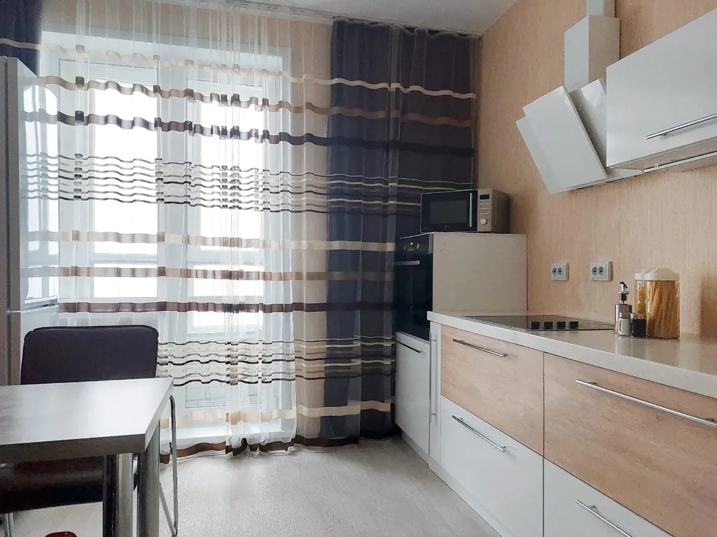 Двухкомнатная квартира возле Аквапарка