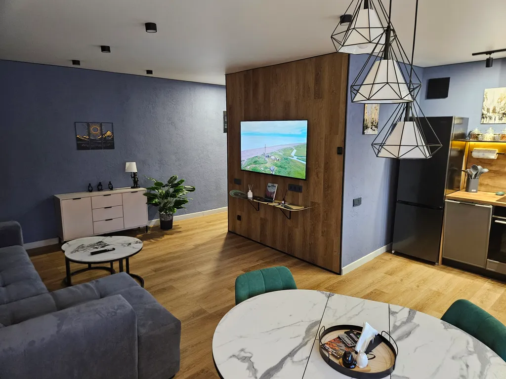 Новая 2-комнатная квартира в сердце Кировска у гостиницы Северная