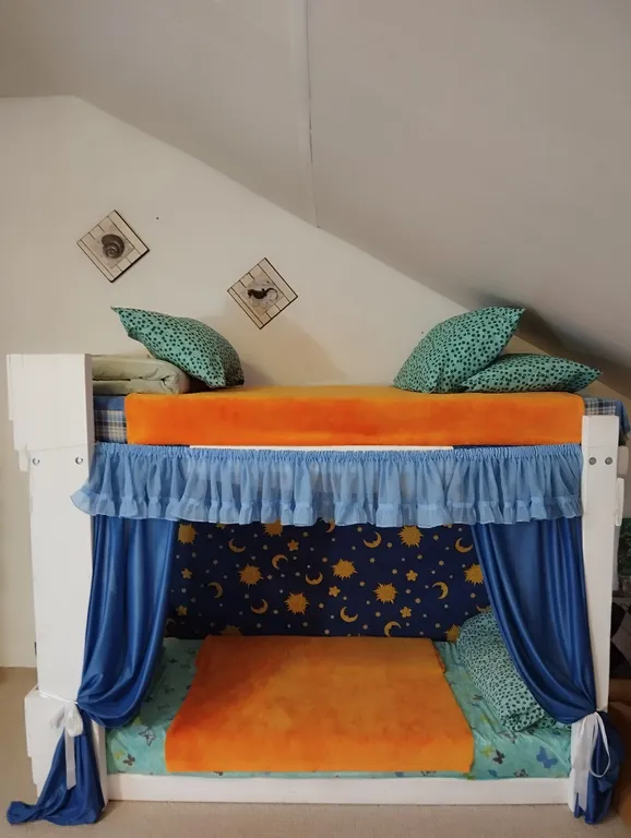 Апартаменты с бассейном
ДомКрус