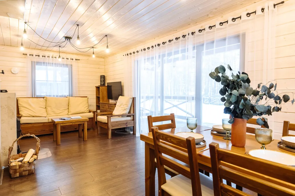 Коттедж Кивач с сауной и видом на озеро