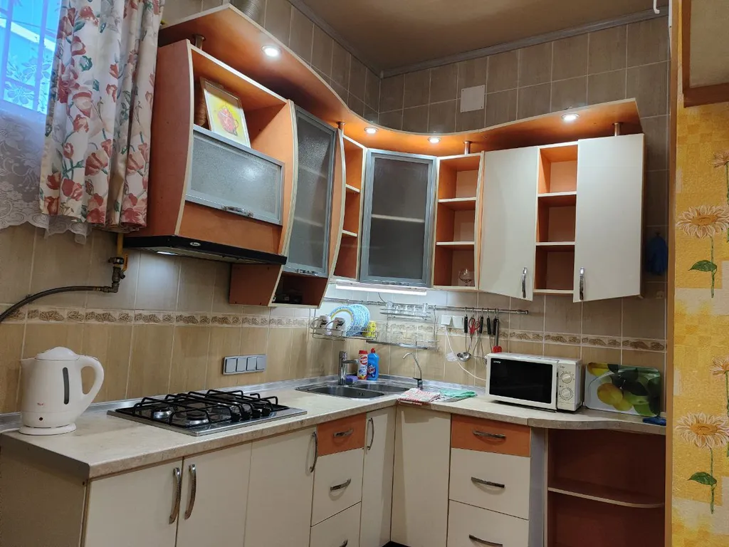 Домик с двориком