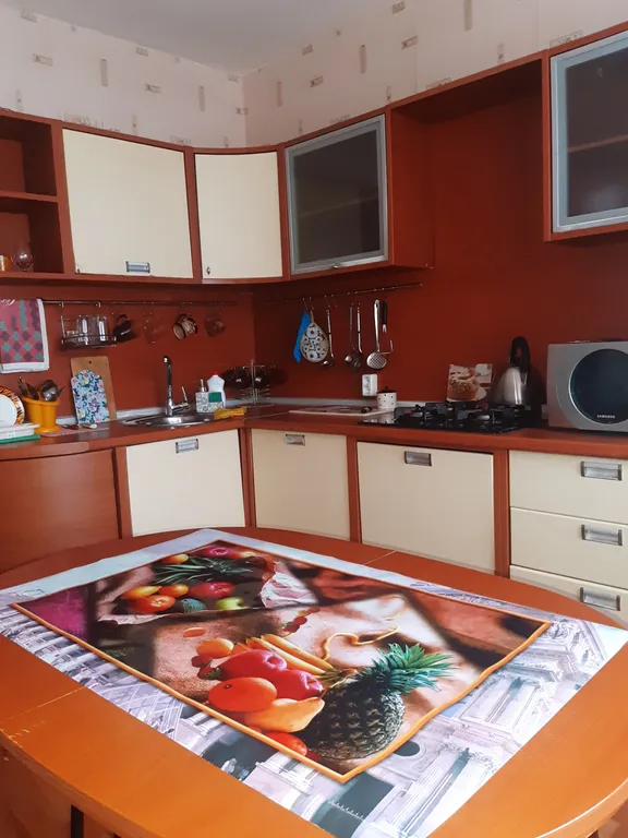 Теплая уютная квартира ждет вас в гости