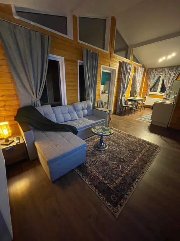 Дом с чаном