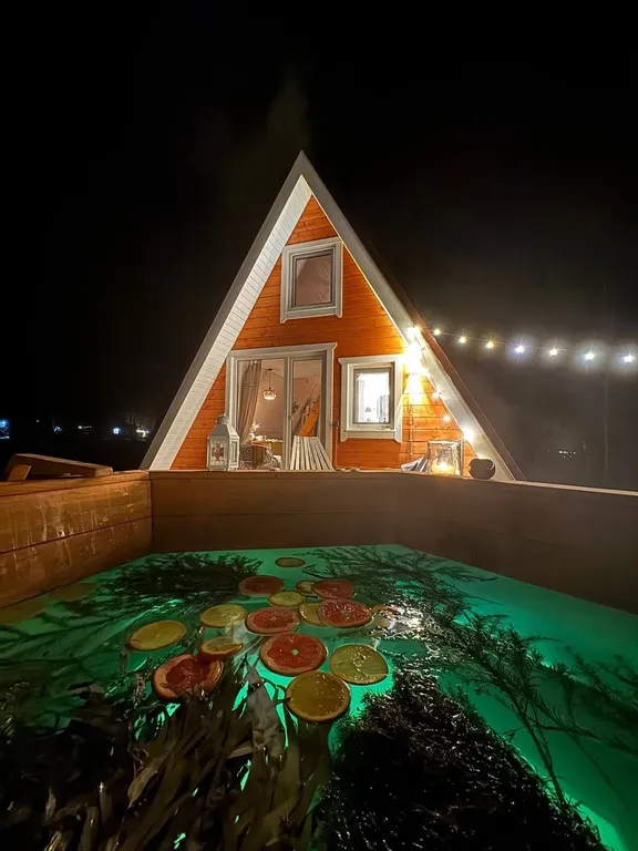 Коттедж Коттедж А-frame с купелью Бохо — Тосно