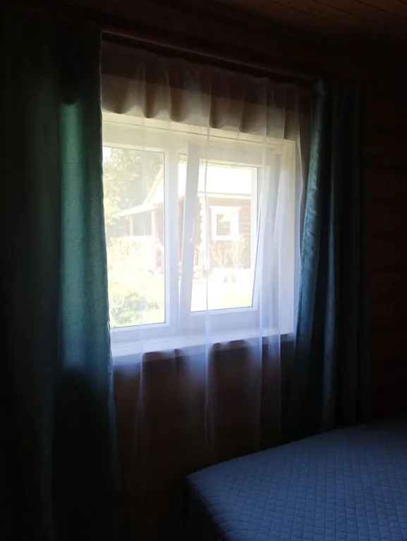 Двухкомнатный домик в 7 мин. от моря в тени деревьев с парковкой (№3)