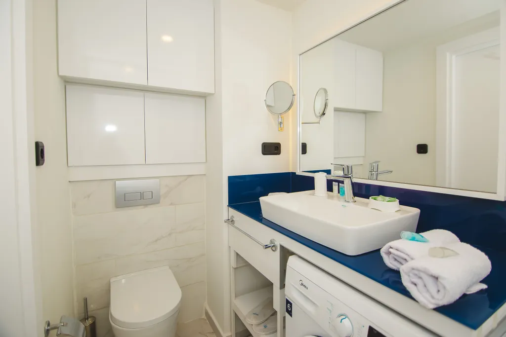 Студия с видом на море