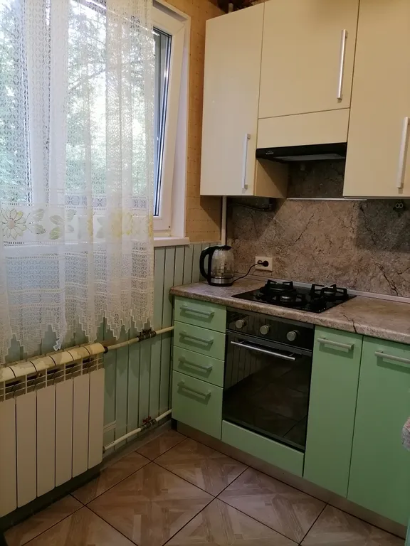 Комната у метро проспект Просвещения / 2 спальных места