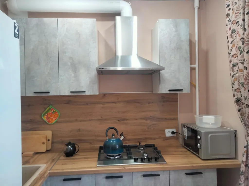 Квартира Квартира с евро ремонтом рядом с морем — Ейск