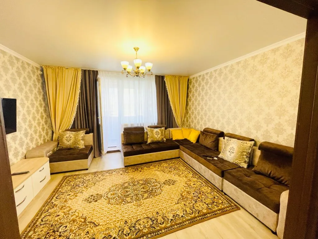 Уютная 3комн квартира, пешая доступность Консульство США