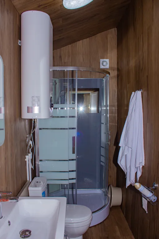 Шале около гор Кавказа