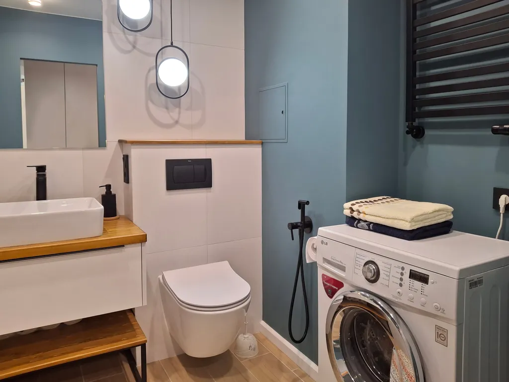 Новая дизайнерская квартира в центре с видом на город