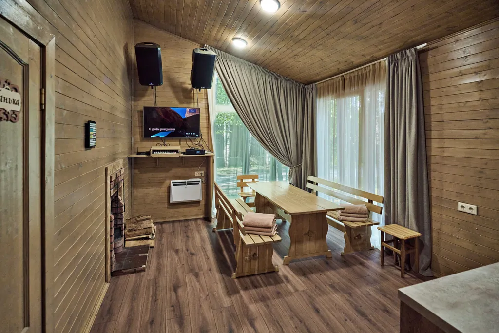 Дом с баней, хамамом, караоке и теплым уличным бассейном