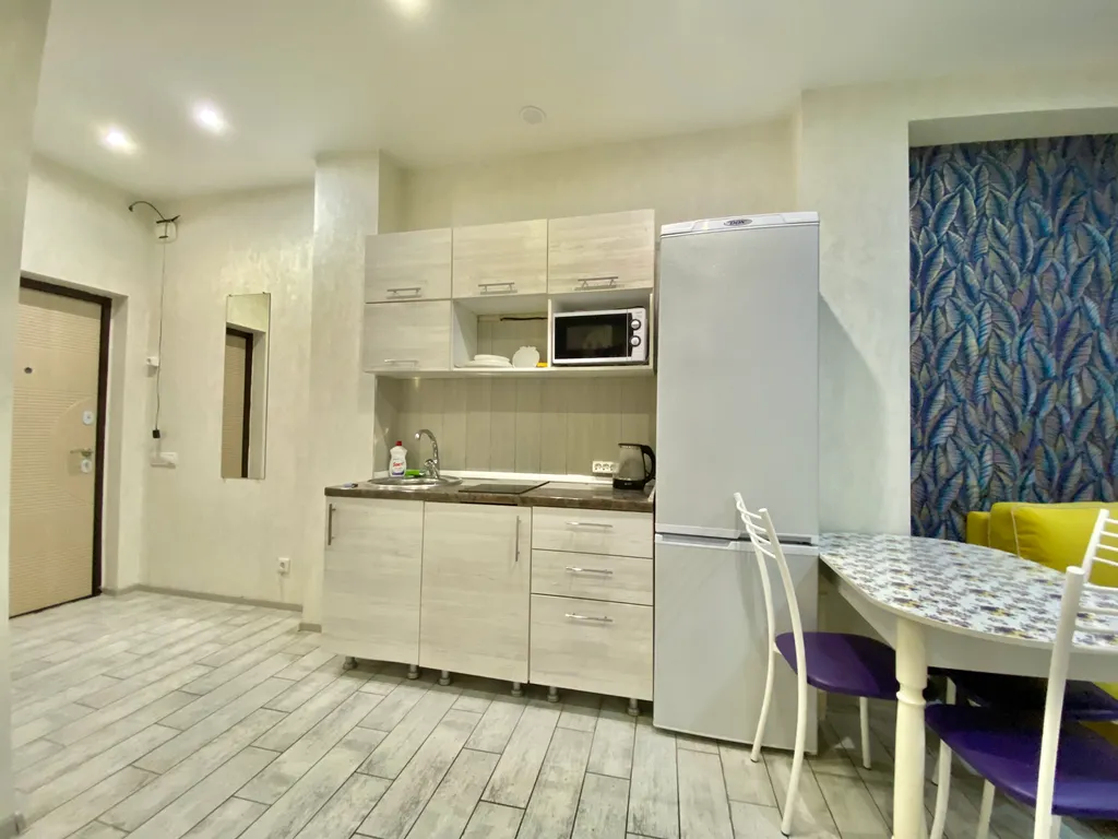 Апартаменты с балконом возле подьемника