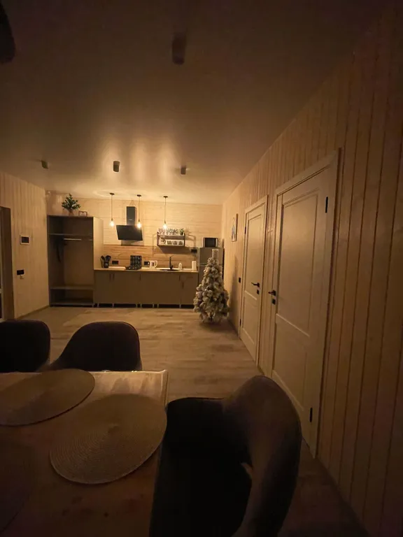 6-комнатный Дом