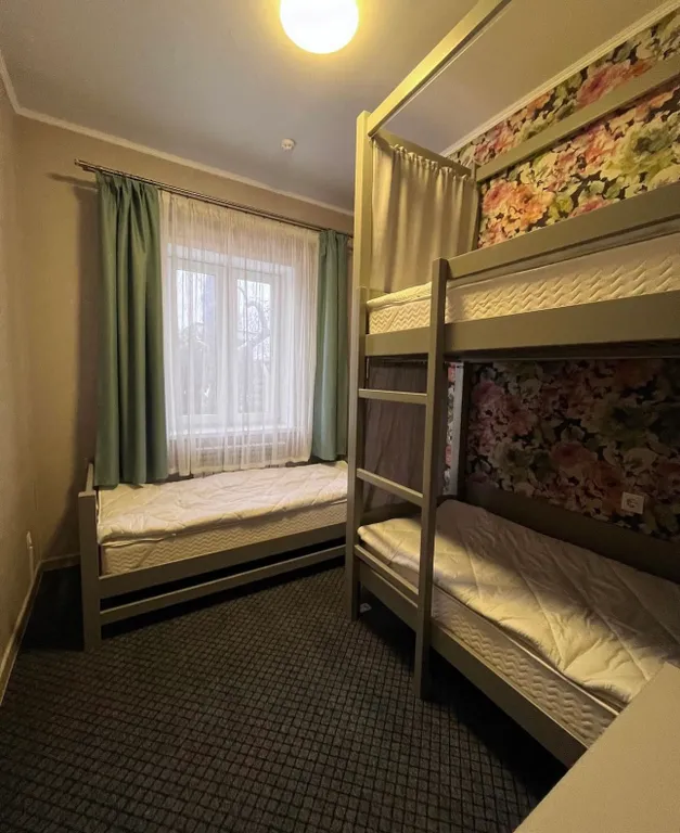 7-комнатный Дом