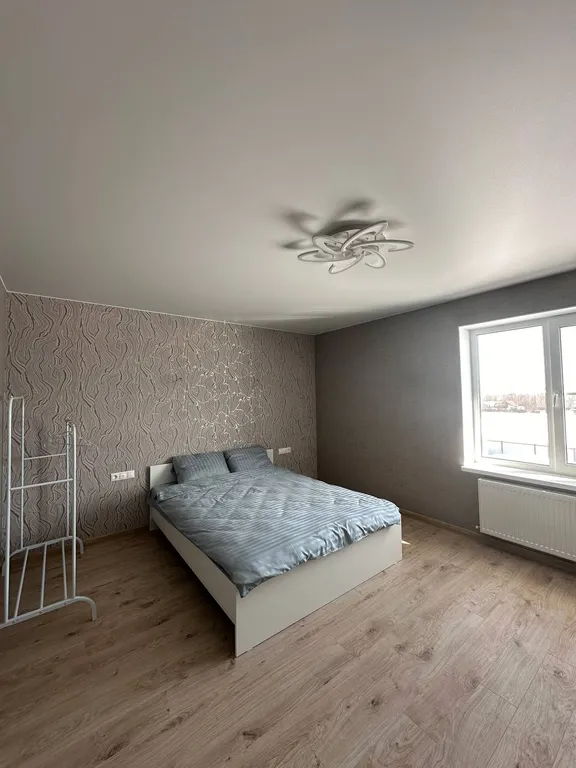 Новый, уютный дом