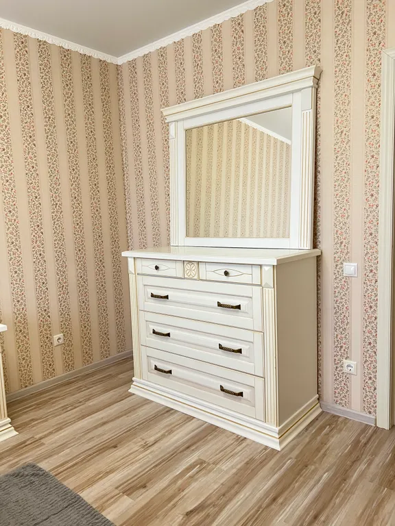 Светлая квартира с мансардой в центре города